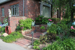 Brick-House-Plants-Susie-Burns-1-4_1