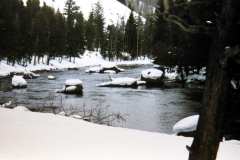 Montain-winter-scene