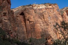 Zions-National-Park-Mountains-and-Cliffs-4